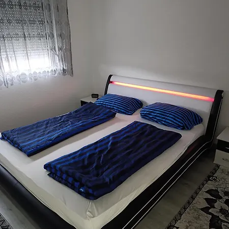 Ella Apartament